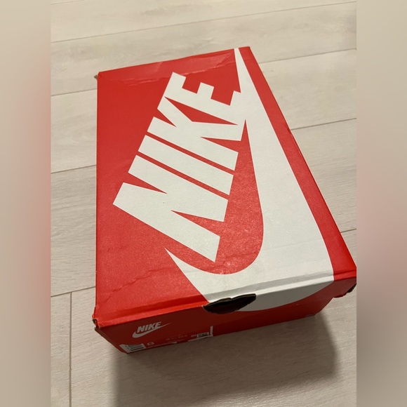 Nike Waffle One 'Summit White' Running Shoes - Picture 15 of 16